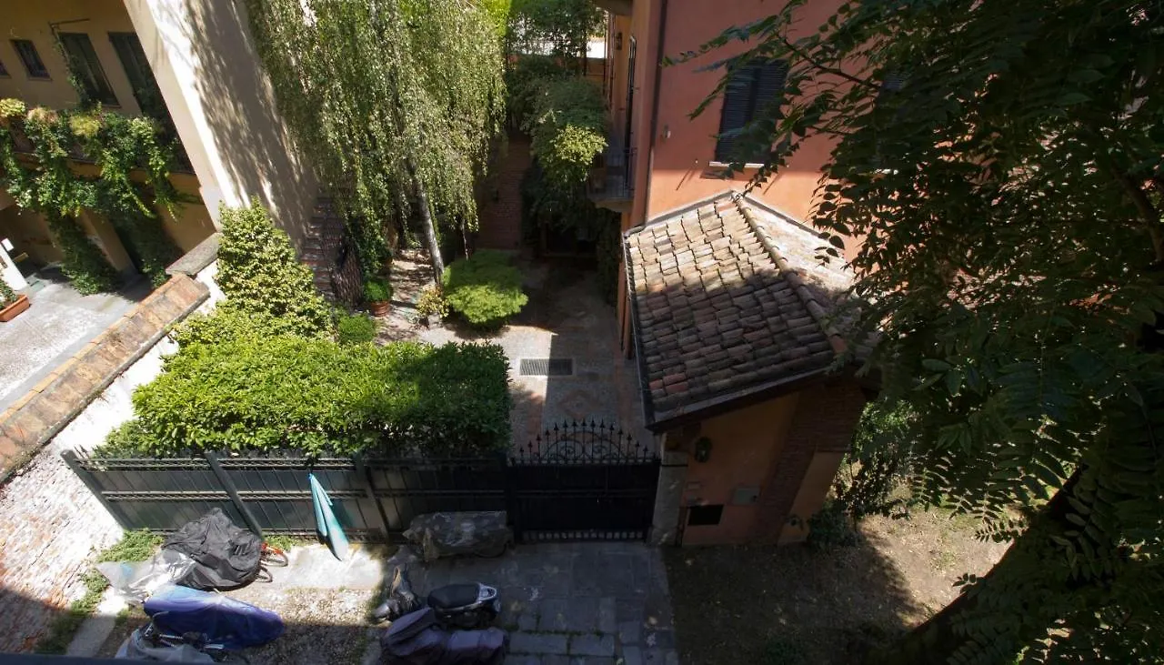 Italianway-Corso Garibaldi 34 Apartment Milan 0*,